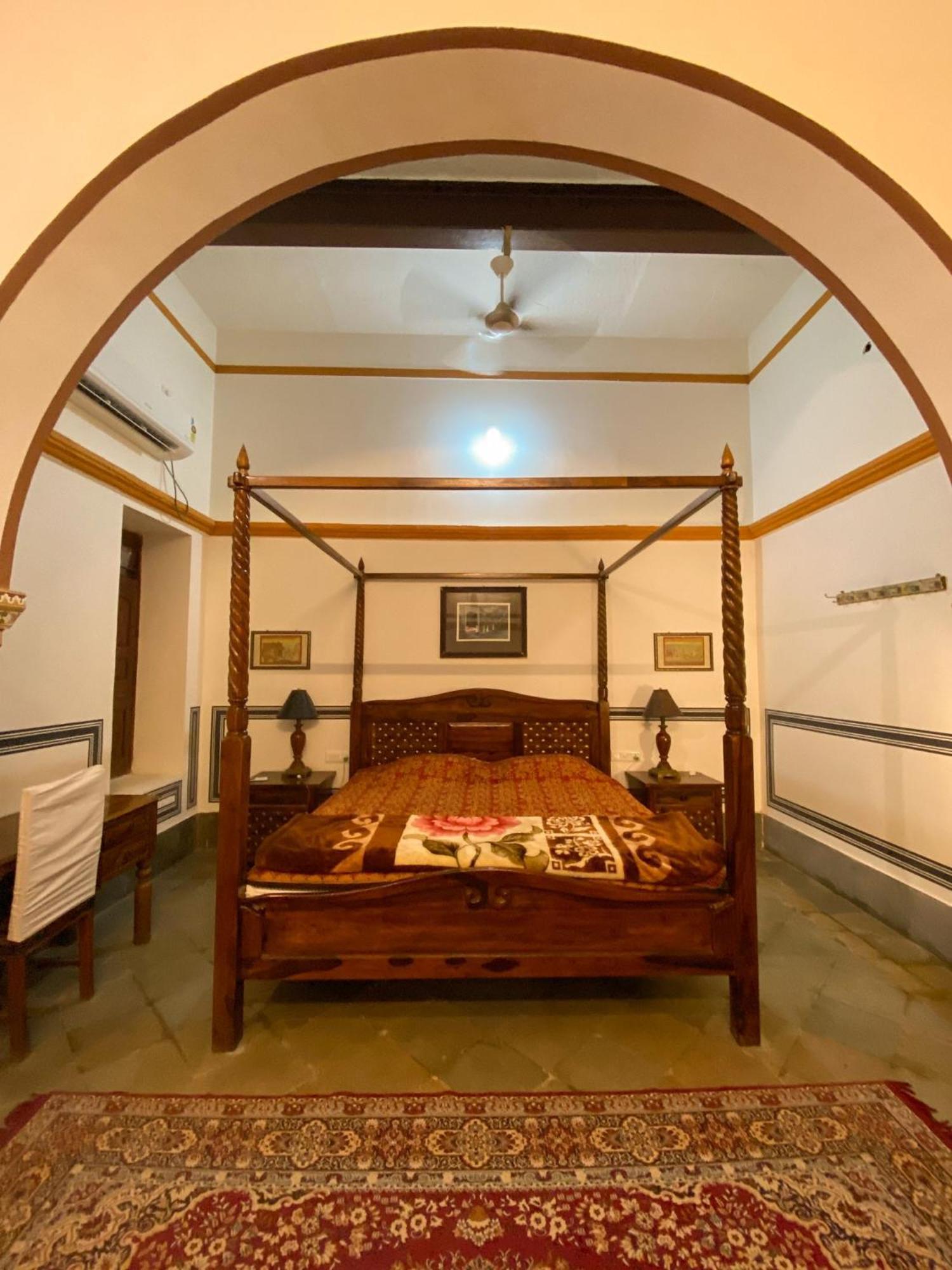 Hotel Mandawa Haveli Экстерьер фото